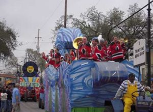 Tips for Booking a Mardi Gras Hotel Photo